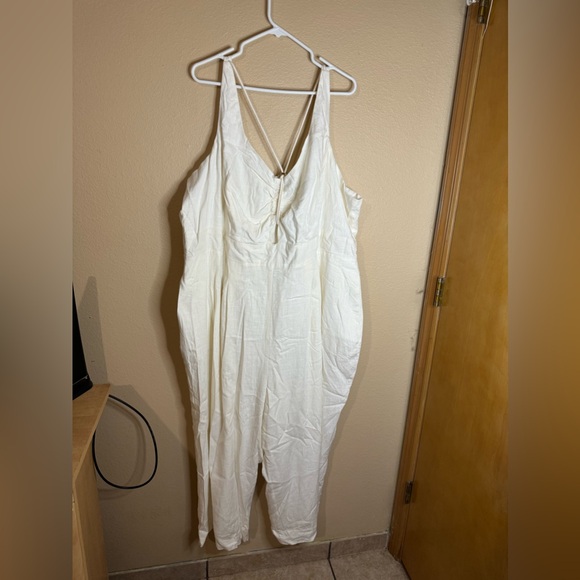 City Chic Jumpsuit Paradise Size XXL/24 - Picture 3 of 13